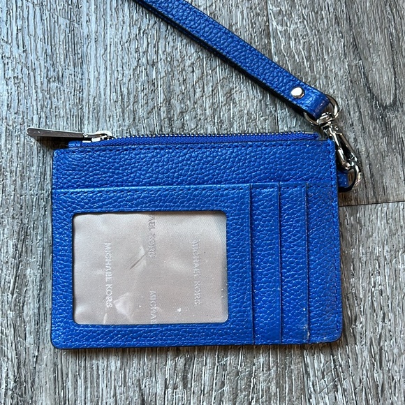 Michael Kors Card Case Wristlet - Picture 3 of 5